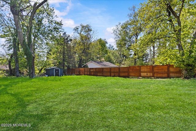 14 N New Prospect Road, Jackson, NJ 08527