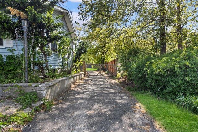 14 N New Prospect Road, Jackson, NJ 08527