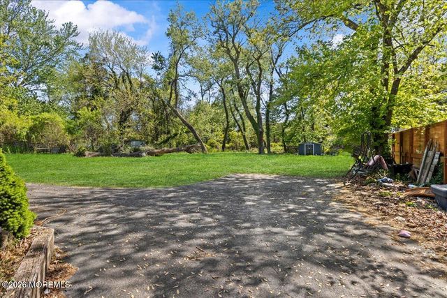 14 N New Prospect Road, Jackson, NJ 08527