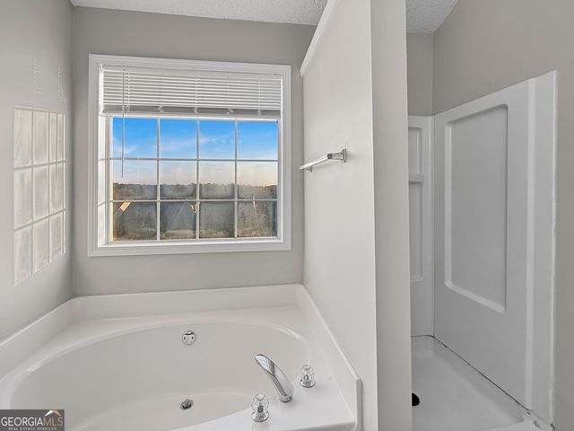 231 Ferguson Avenue, Locust Grove, GA 30248