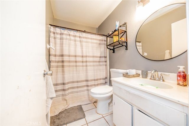 17307 Longmeadow, Palmdale, CA 93591