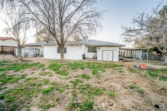 17307 Longmeadow, Palmdale, CA 93591