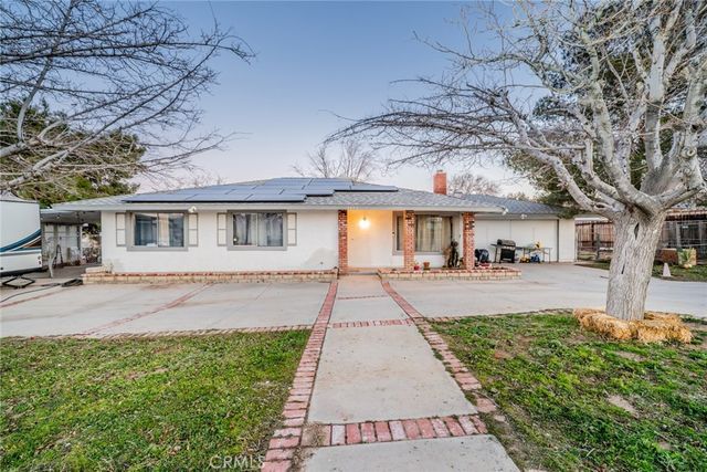 17307 Longmeadow, Palmdale, CA 93591