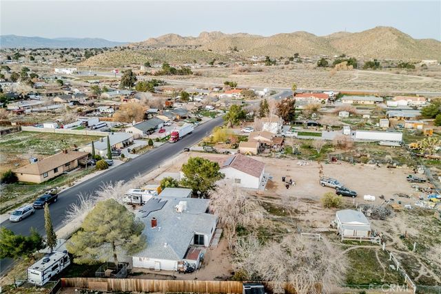 17307 Longmeadow, Palmdale, CA 93591