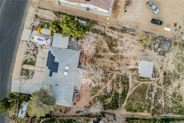 17307 Longmeadow, Palmdale, CA 93591