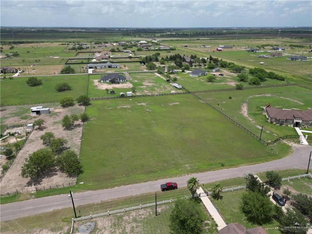 627 Nora Street, Weslaco, TX 78596