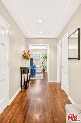9928 Robbins Drive, Beverly Hills, CA 90212