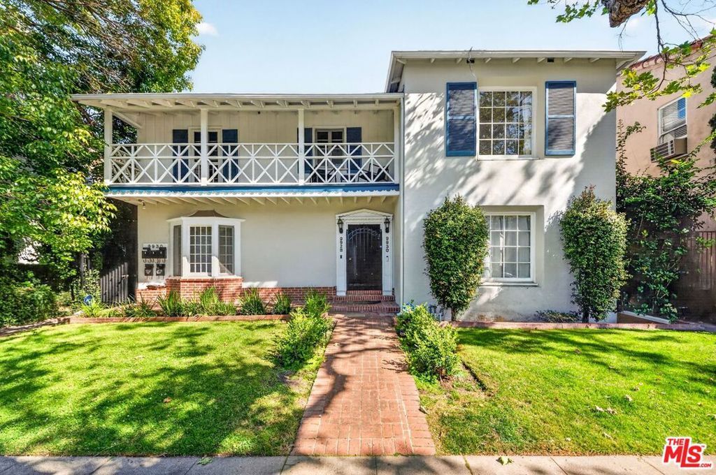 9928 Robbins Drive, Beverly Hills, CA 90212