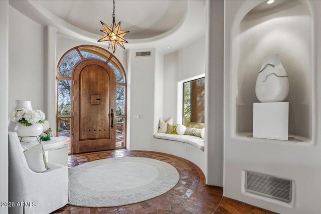 10460 E PALO BREA Drive, Scottsdale, AZ 85262