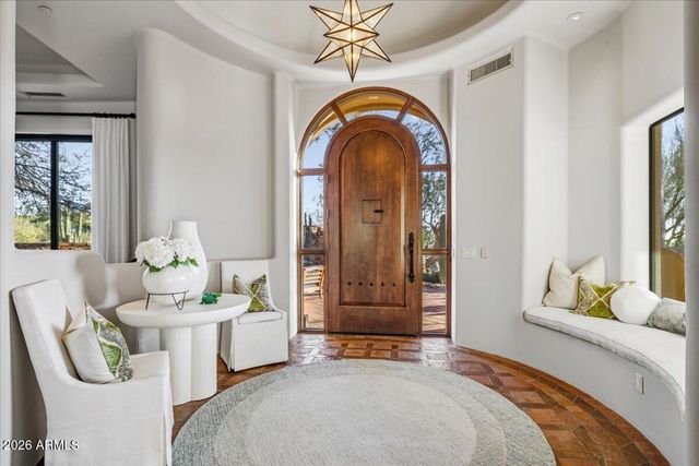 10460 E PALO BREA Drive, Scottsdale, AZ 85262