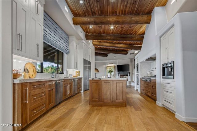 10460 E PALO BREA Drive, Scottsdale, AZ 85262