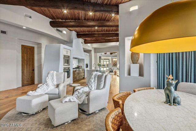 10460 E PALO BREA Drive, Scottsdale, AZ 85262