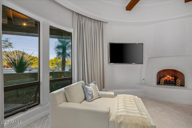 10460 E PALO BREA Drive, Scottsdale, AZ 85262