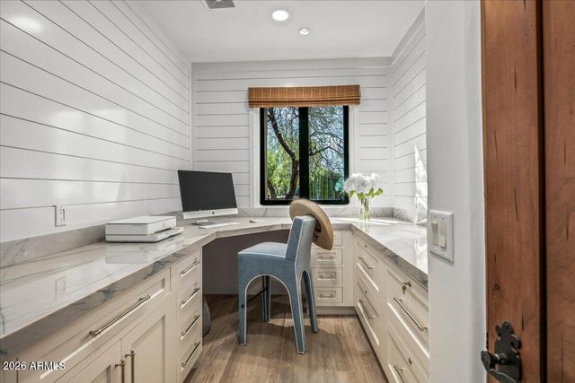 10460 E PALO BREA Drive, Scottsdale, AZ 85262