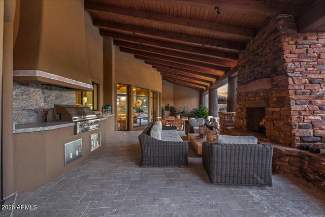 10460 E PALO BREA Drive, Scottsdale, AZ 85262