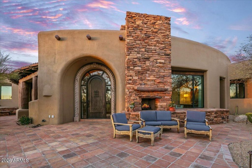 10460 E PALO BREA Drive, Scottsdale, AZ 85262 — photo 2