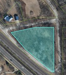 609 E Lake Street, Woodstock, IL 60098