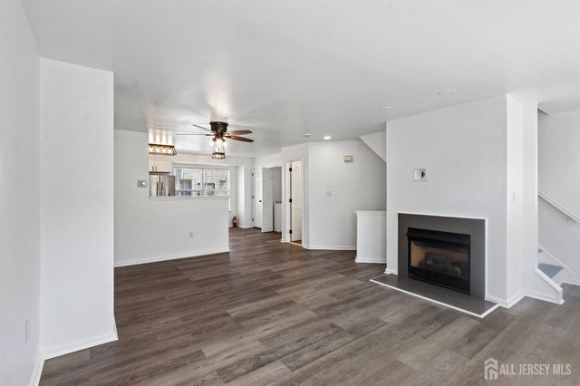 17 puchala Drive, Parlin, NJ 08859