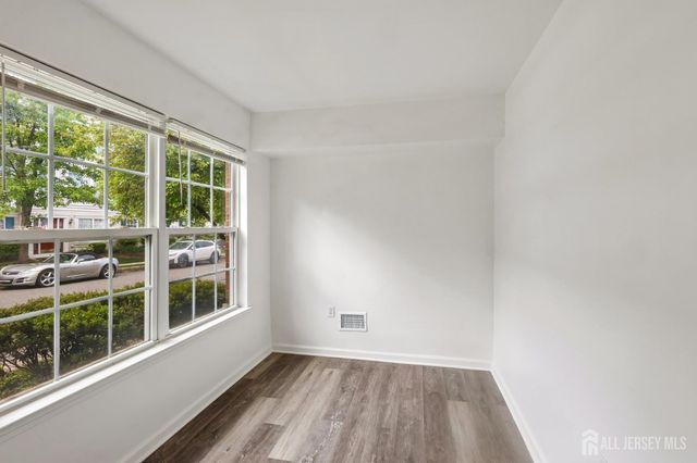 17 puchala Drive, Parlin, NJ 08859