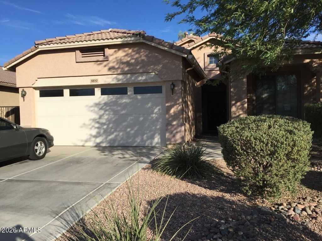 8850 W HILTON Avenue, Tolleson, AZ 85353