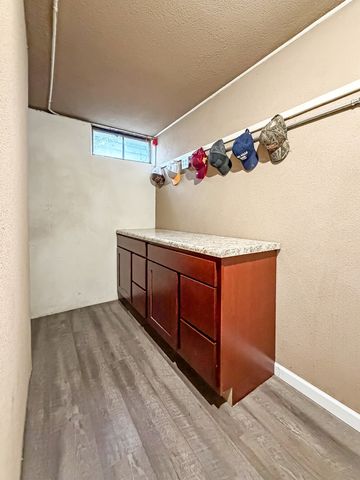 817 W Empire Street, Freeport, IL 61032