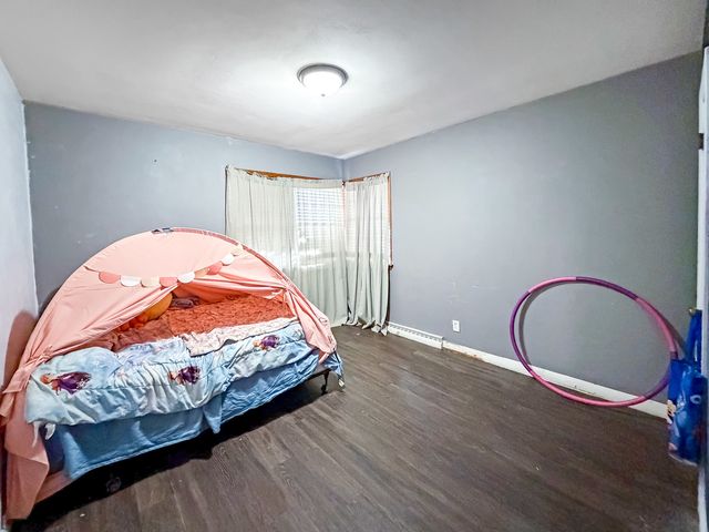 817 W Empire Street, Freeport, IL 61032