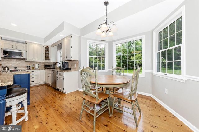 11203 PARKWOOD DR, Hagerstown, MD 21742