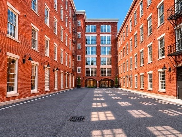 130 John St G44, Lowell, MA 01852