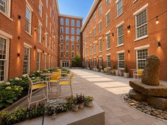 130 John St G44, Lowell, MA 01852