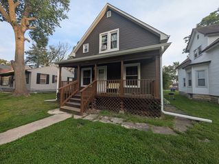 1350 E Chestnut Street, Kankakee, IL 60901