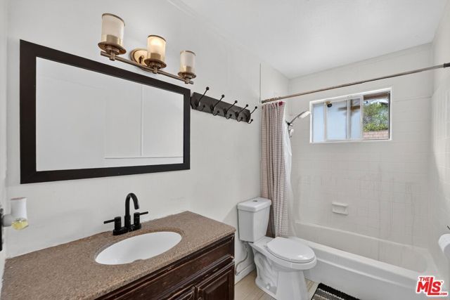 6235 Stanton Avenue, Highland, CA 92346