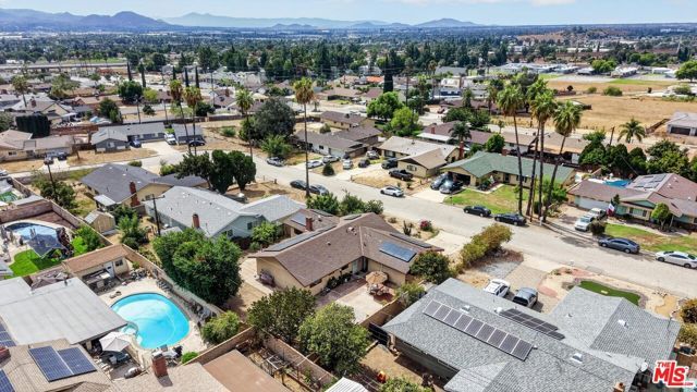 6235 Stanton Avenue, Highland, CA 92346