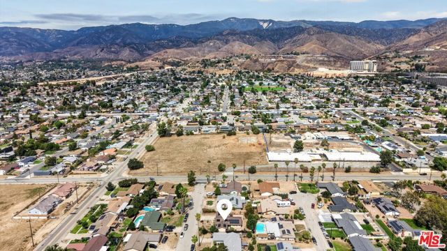 6235 Stanton Avenue, Highland, CA 92346