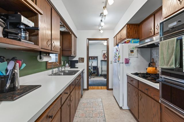 762 113th Circle NE, Blaine, MN 55434