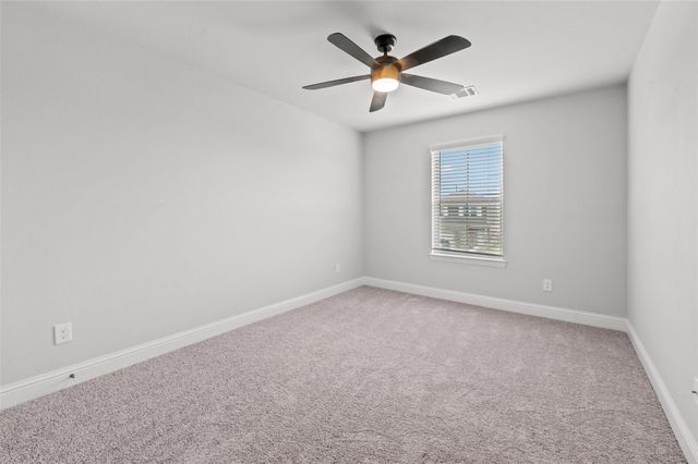 4414 W Bayou Maison Circle, Dickinson, TX 77539