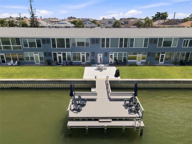 250 126TH AVENUE 110, Treasure Island, FL 33706