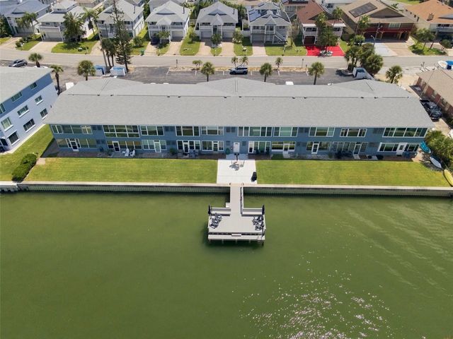 250 126TH AVENUE 110, Treasure Island, FL 33706