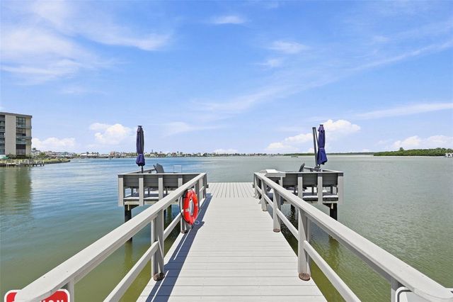 250 126TH AVENUE 110, Treasure Island, FL 33706