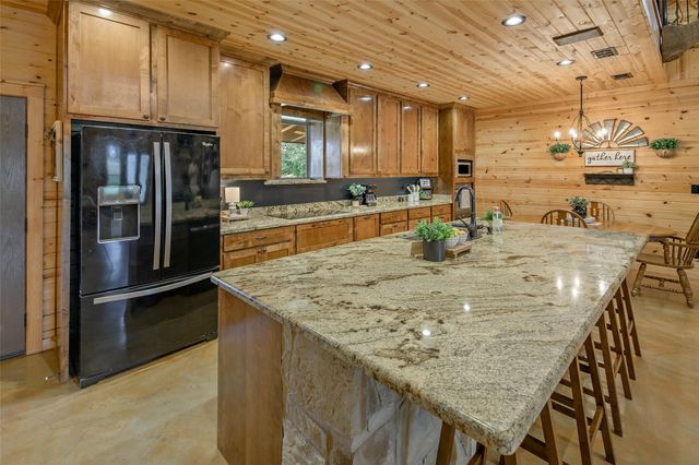 2848 FM 166 Farm to Market Rd, Caldwell, TX 77836