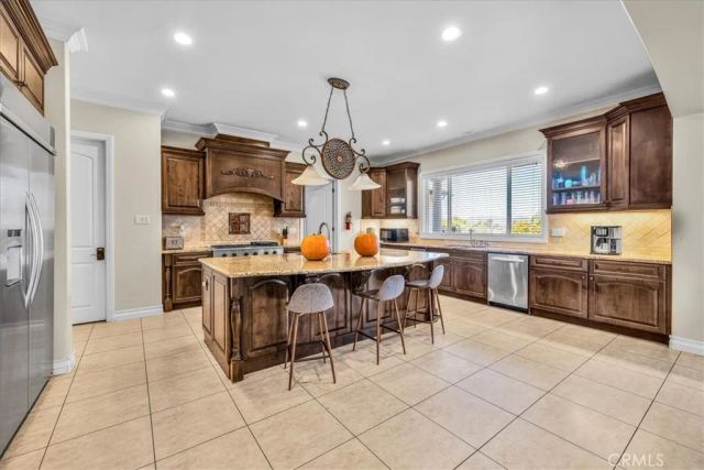 41300 Berkswell, Temecula, CA 92592