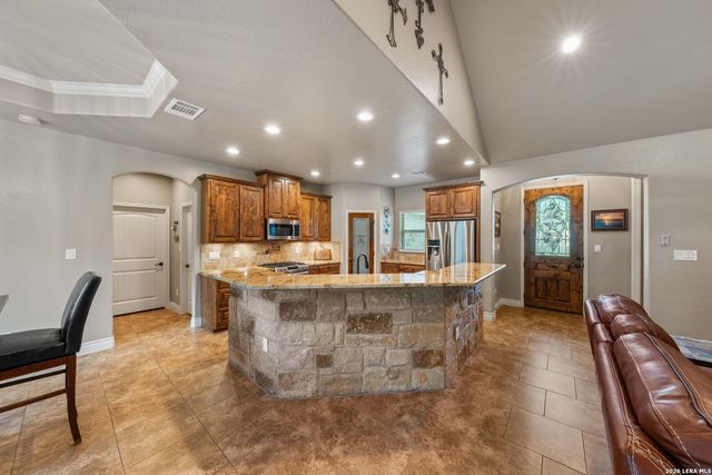 149 CIBOLO RIDGE DR, La Vernia, TX 78121