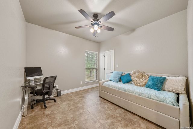 149 CIBOLO RIDGE DR, La Vernia, TX 78121