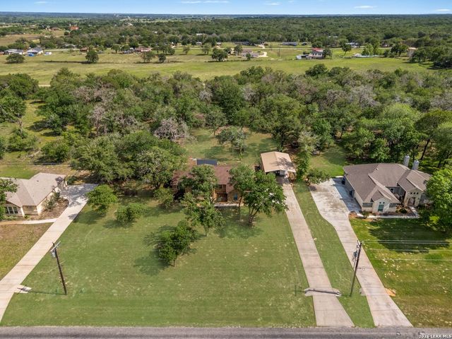 149 CIBOLO RIDGE DR, La Vernia, TX 78121