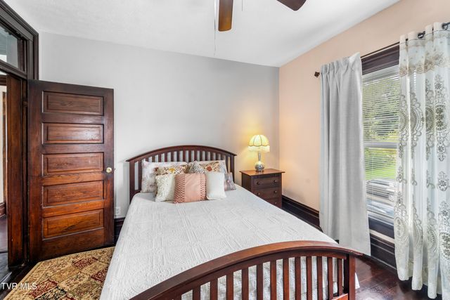 665 Moore Street, Bristol, VA 24201