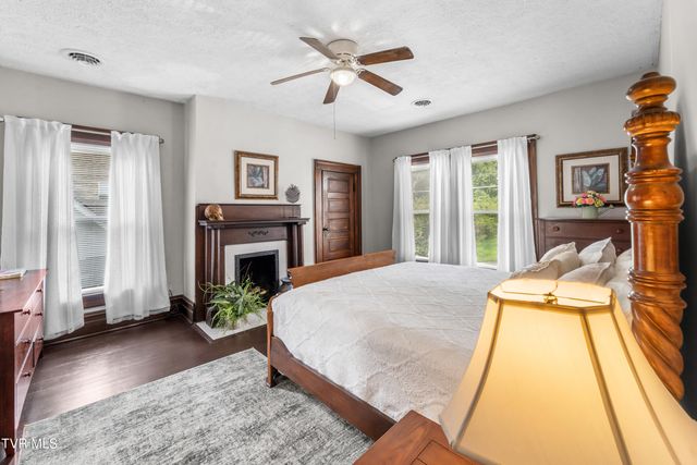 665 Moore Street, Bristol, VA 24201
