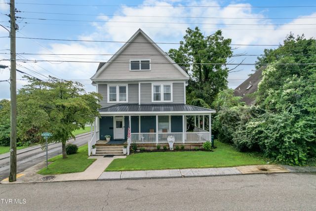 665 Moore Street, Bristol, VA 24201