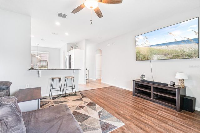 512 BIRD SONG DRIVE, Deland, FL 32720