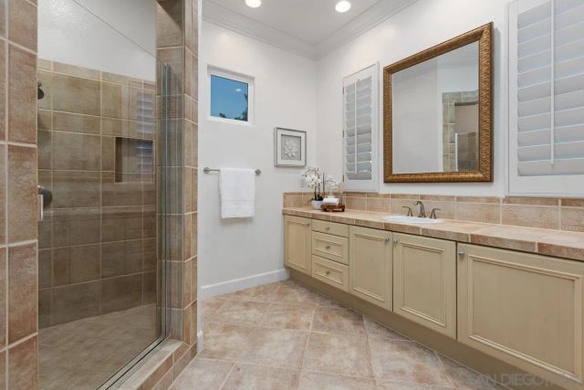 9659 Lario Ln, San Diego, CA 92127
