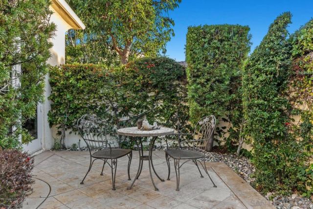 9659 Lario Ln, San Diego, CA 92127