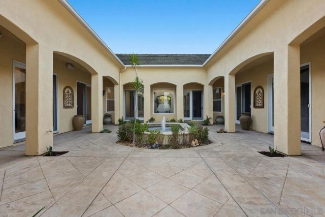 9659 Lario Ln, San Diego, CA 92127